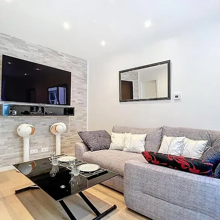 49-le Cocon-metro A 1mn