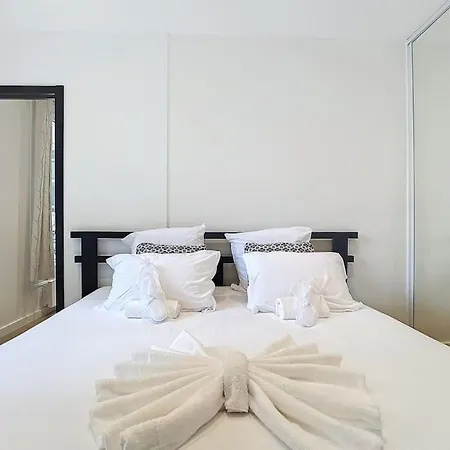 49-le Cocon-metro A 1mn شقة *